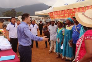 援赤道幾內亞示范農(nóng)場舉辦“送農(nóng)業(yè)技術下鄉(xiāng)推廣”活動